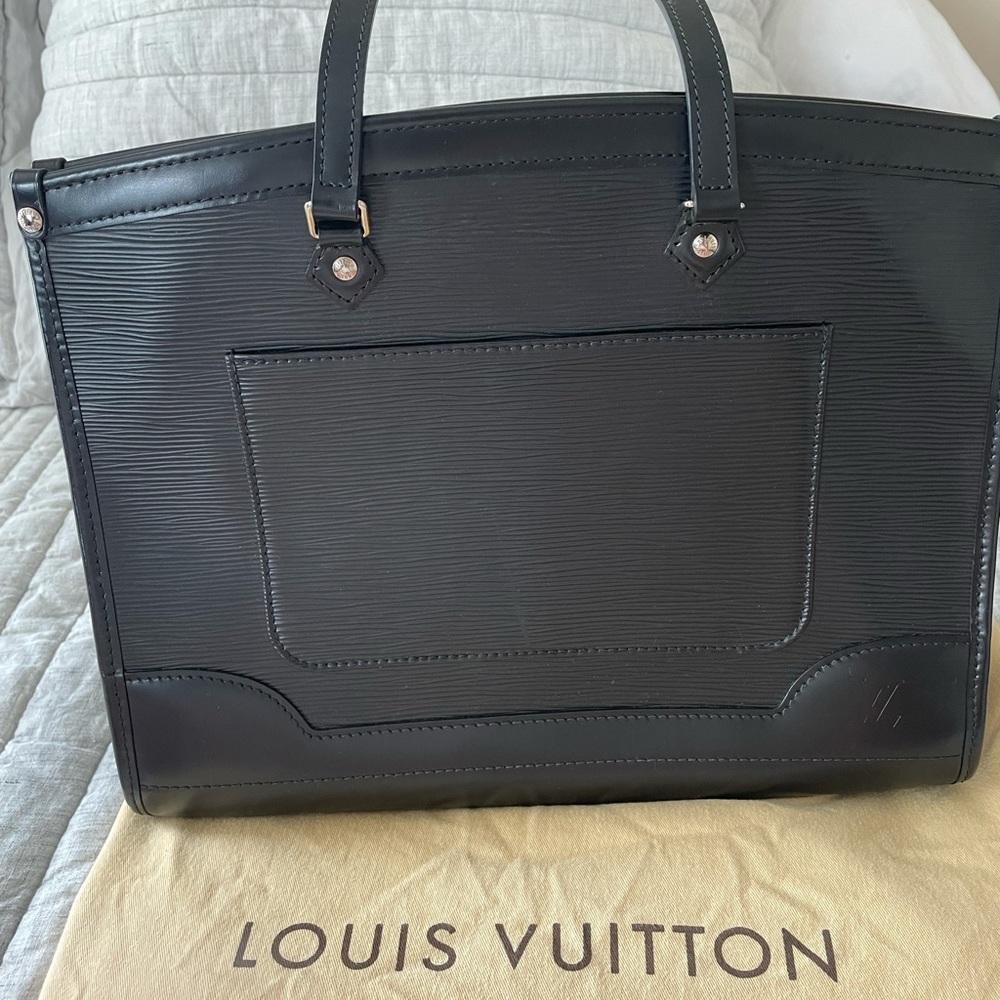Louis Vuitton Black Epi Leather Bag